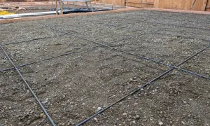 Czym usunąć beton z betoniarki? Skuteczne metody i porady eksperta
